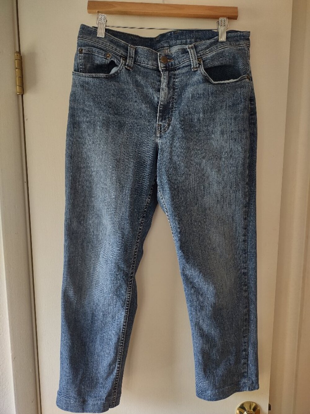 L.L.Bean BeanFlex Men's Straight Leg Jeans 31x26 Medium Wash Stretch Denim